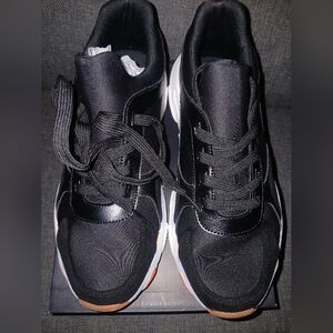 FCUK Riley NWB size 10